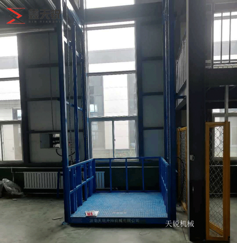 长治导轨式升降机验收合格